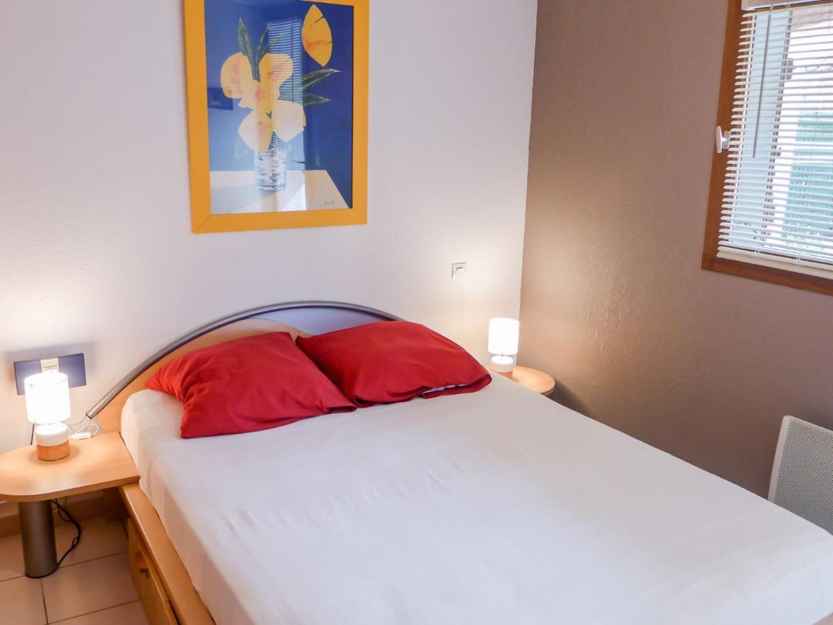 Holiday Home Hameau Des Tamarins-1 By Interhome 르발카레스 외부 사진