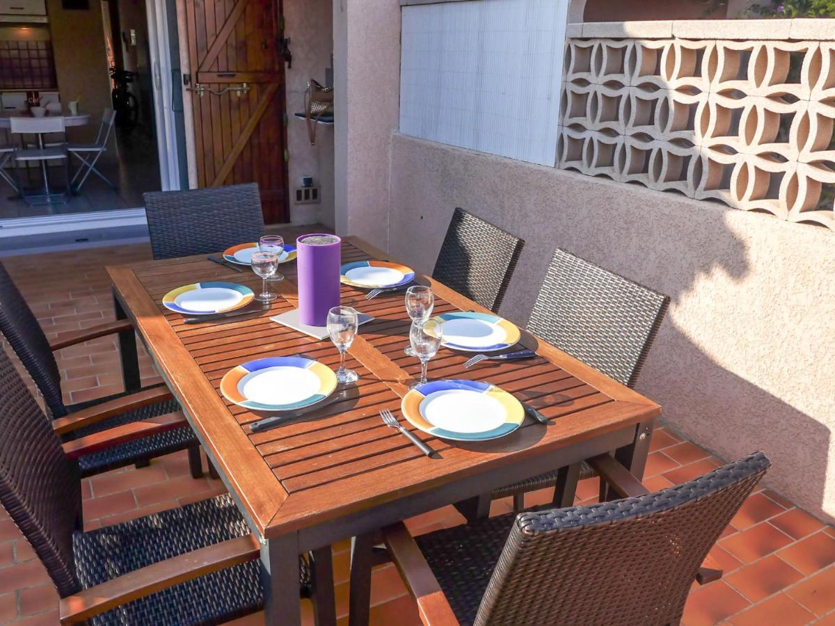 Holiday Home Hameau Des Tamarins-1 By Interhome 르발카레스 외부 사진